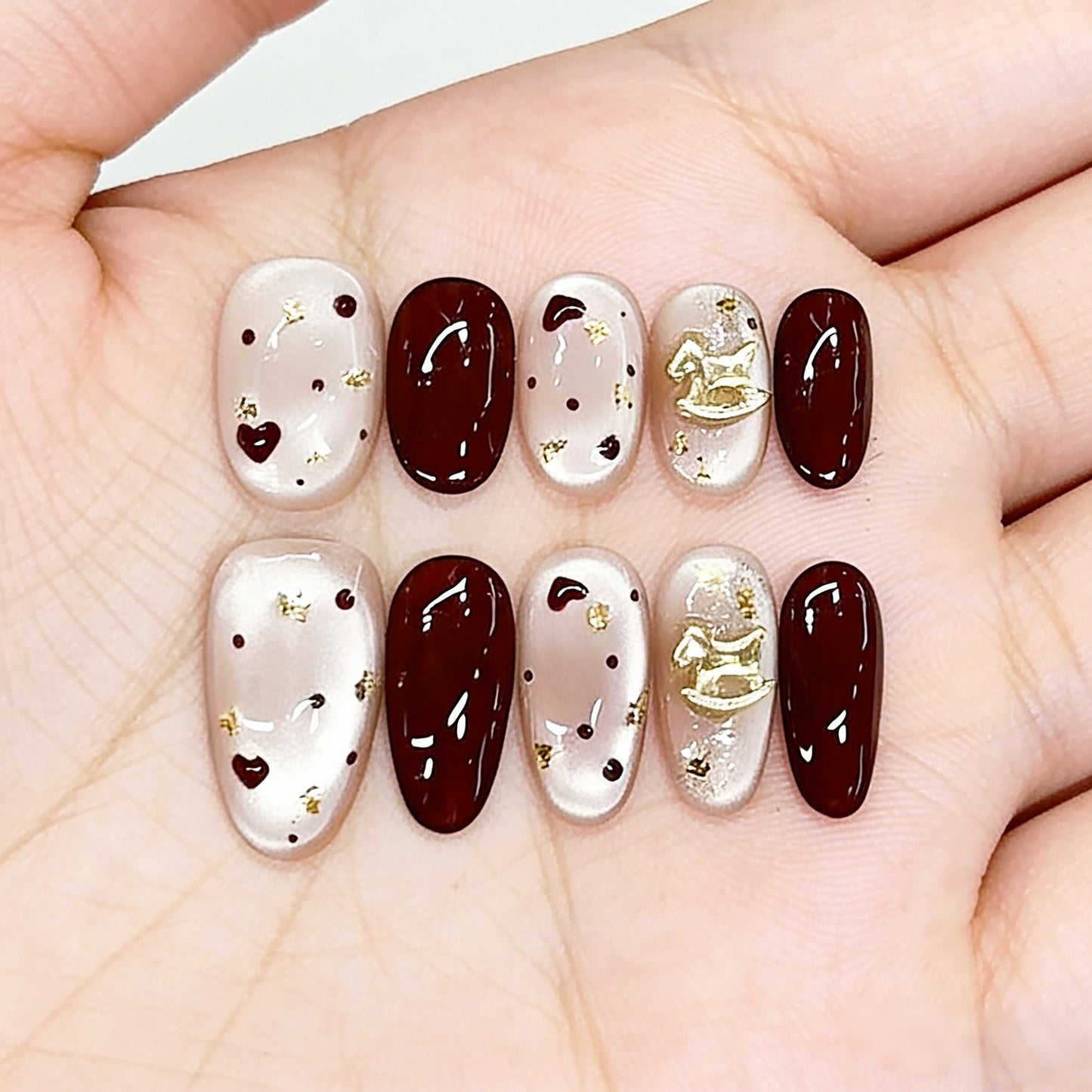 Handmade Wearable Nail Art, New Year Style - Golden Horse Fortune, Cat Eye Sparkle, Elegant & Luxurious