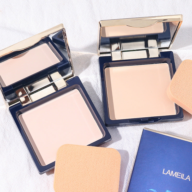 Set up powder matte matte surface is light and thin, natural, not easy to take off makeup, durable oil control, concealer, waterproof, sweat proof, dry and wet dual-use