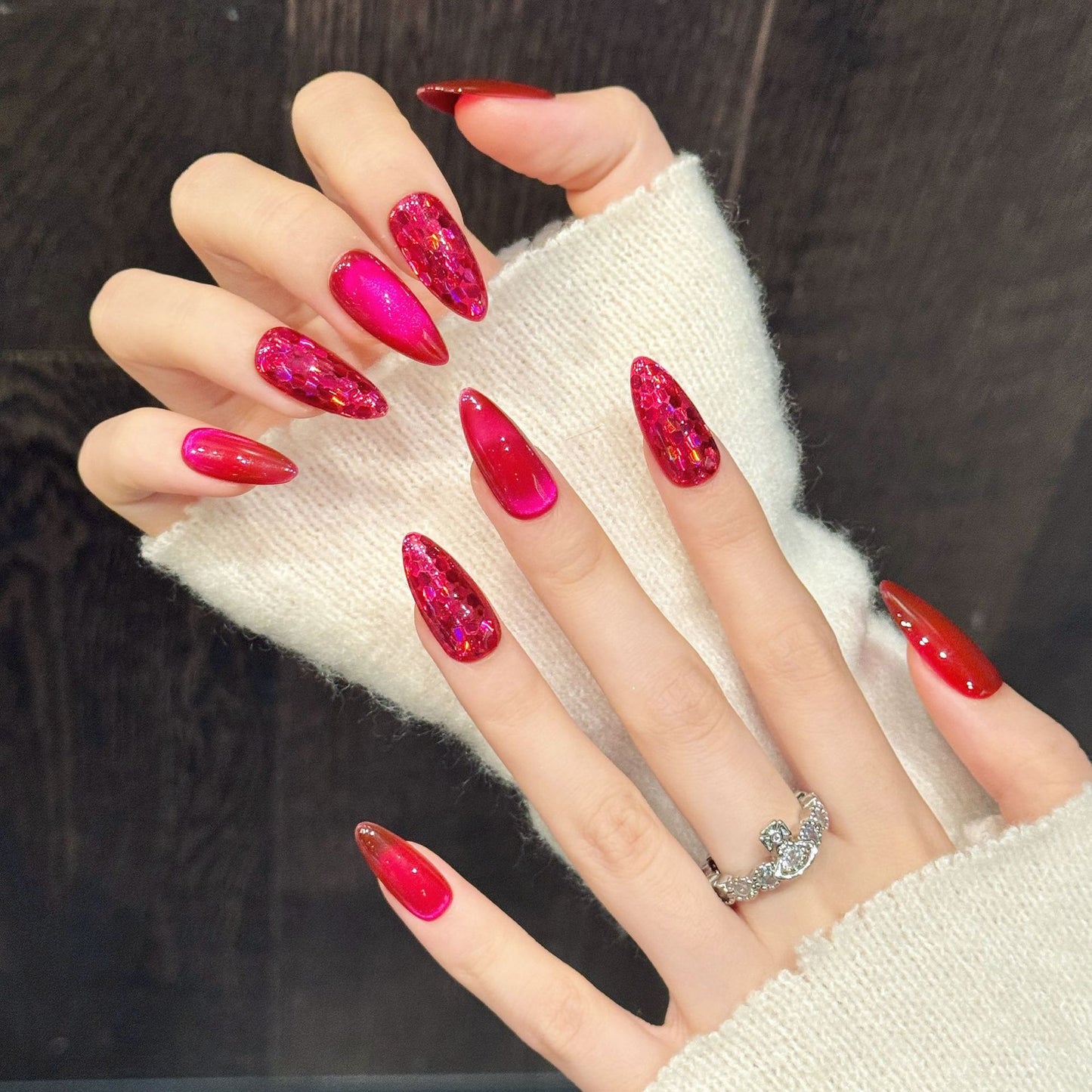Rose Ruby Cat Eye, Minimalist Solid Color, Skin-Flattering Short Style Handmade Press On Nails